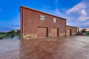 901 County Rd 250, Georgetown, TX 78633 - Photo 30