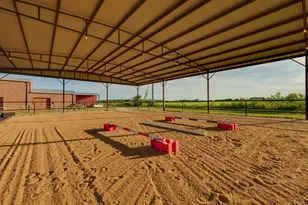 901 County Rd 250, Georgetown, TX 78633 - Photo 10