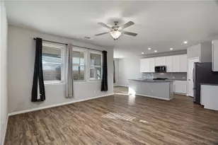 19004 Elk Horn Dr, Pflugerville, TX 78660 - Photo 12