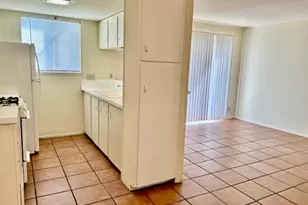 2612 Salado St St, Austin, TX 78705 - Photo 2