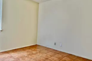 2612 Salado St St, Austin, TX 78705 - Photo 8