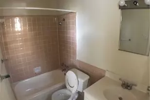 2612 Salado St St, Austin, TX 78705 - Photo 12