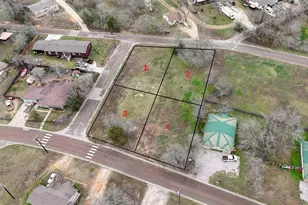 601 M L K Blvd, Elgin, TX 78621 - Photo 1