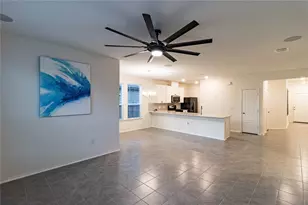 211 Summit Dr, Lockhart, TX 78644 - Photo 14