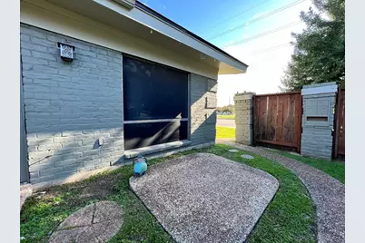612 W 51st Street #101, Austin, TX 78751 - Photo 10