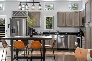 849 W Live Oak St, Fredericksburg, TX 78624 - Photo 8