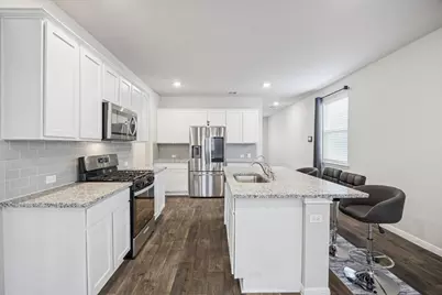 724 Aster Place, Bastrop, TX 78602 - Photo 4