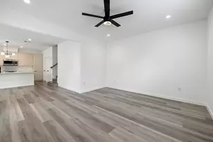 21515 Patton Ave, Lago Vista, TX 78645 - Photo 16