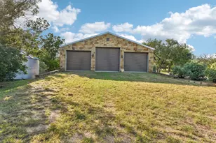 259 Chimney Cove Dr, Marble Falls, TX 78654 - Photo 38