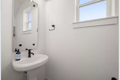 5160 N A W Grimes Boulevard #125, Round Rock, TX 78665 - Photo 22
