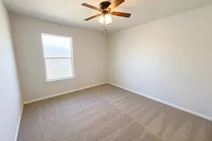 1516 Gatlinburg Dr, Pflugerville, TX 78660 - Photo 10