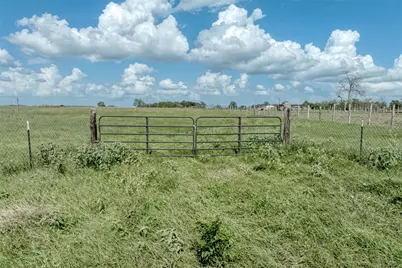 5309 Tenney Creek Road, Luling, TX 78648 - Photo 22