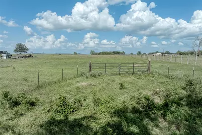 5309 Tenney Creek Road, Luling, TX 78648 - Photo 4