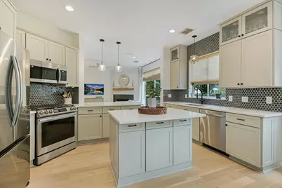12506 Canyon Glen Drive, Austin, TX 78732 - Photo 4