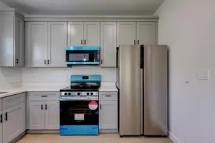 230 Brown St, Elgin, TX 78621 - Photo 10