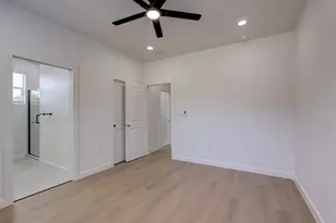 230 Brown St, Elgin, TX 78621 - Photo 20
