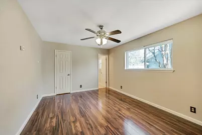 1467 S Meadows Drive, Austin, TX 78758 - Photo 20