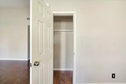 1467 S Meadows Drive, Austin, TX 78758 - Photo 34