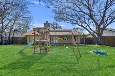 1467 S Meadows Drive, Austin, TX 78758 - Photo 12