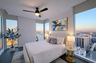 313 W 17th St, Austin, TX 78701 - Photo 4