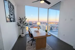 313 W 17th St, Austin, TX 78701 - Photo 6