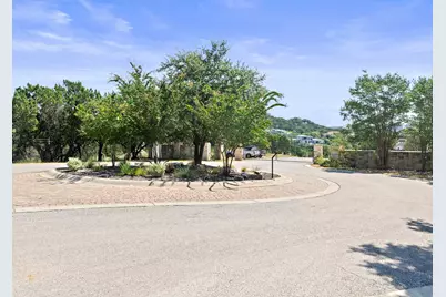 17604 Hunters Hollow, Jonestown, TX 78645 - Photo 4