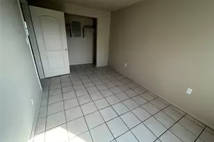4806 Navarro Creek Rd, Del Valle, TX 78617 - Photo 12