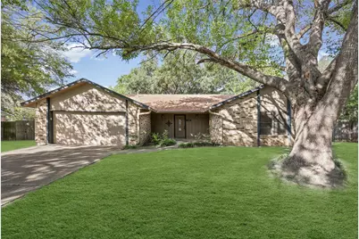 428 Connolly Circle W, Lockhart, TX 78644 - Photo 1