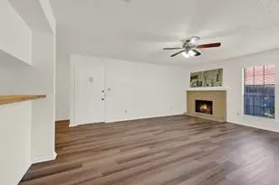 1202 Thorpe Ln, San Marcos, TX 78666 - Photo 4