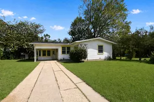 548 Bowser St, Rockdale, TX 76567 - Photo 1