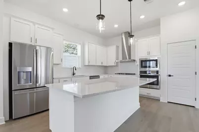 881 Prominence Way, Leander, TX 78641 - Photo 4