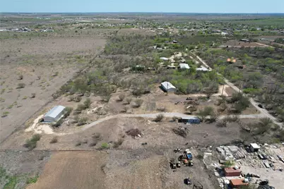 1205 Graef Road #B, Kyle, TX 78640 - Photo 18