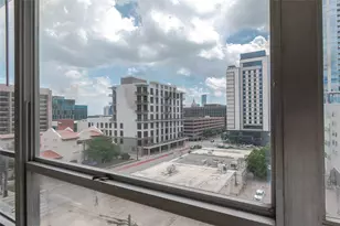 1800 Lavaca St, Austin, TX 78701 - Photo 4