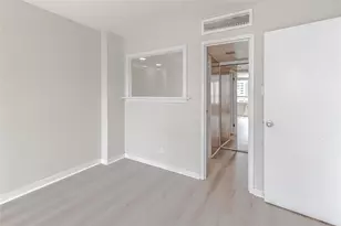 1800 Lavaca St, Austin, TX 78701 - Photo 10
