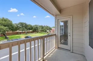 7501 Shadowridge Run, Austin, TX 78749 - Photo 18