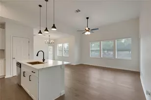 7501 Shadowridge Run, Austin, TX 78749 - Photo 20