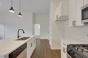 7501 Shadowridge Run, Austin, TX 78749 - Photo 6