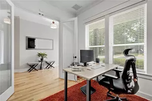 915 E 49th St, Austin, TX 78751 - Photo 16