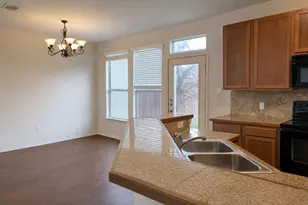 2410 Great Oaks Dr, Round Rock, TX 78681 - Photo 4