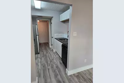 10001 Parliament House Road #A, Austin, TX 78729 - Photo 2