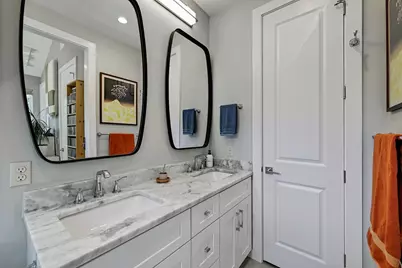 1312 E M Franklin Avenue #2, Austin, TX 78721 - Photo 16