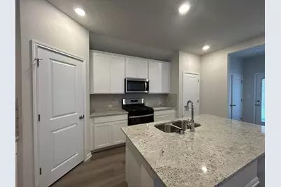 125 Zinnia Lane, Hutto, TX 78634 - Photo 2