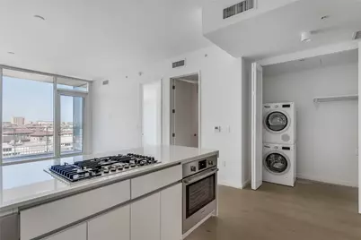 313 W 17th Street #1202, Austin, TX 78701 - Photo 6