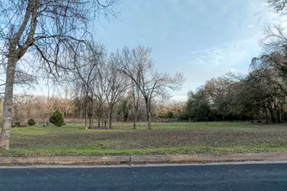 Lot 4 E Alamo Street, Elgin, TX 78621 - Photo 6