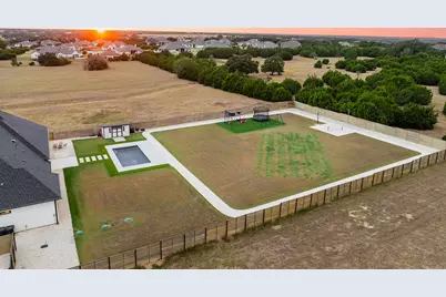 132 Blessing Ranch Estates Drive, Liberty Hill, TX 78642 - Photo 34