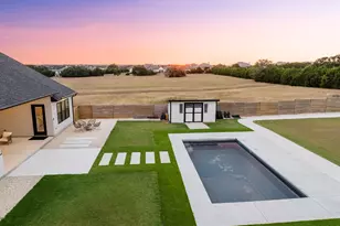 132 Blessing Ranch Estates Dr, Liberty Hill, TX 78642 - Photo 32