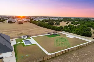 132 Blessing Ranch Estates Dr, Liberty Hill, TX 78642 - Photo 34