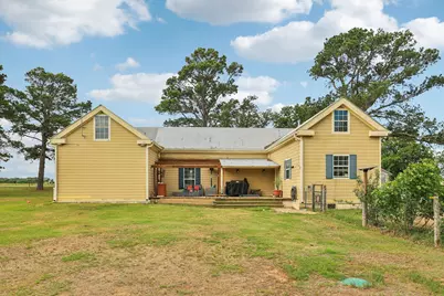 1200 County Road 211, Giddings, TX 78942 - Photo 36