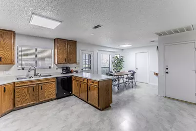 3809 Doris Lane, Round Rock, TX 78664 - Photo 6