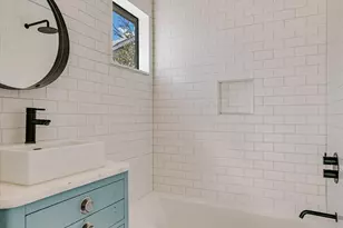 1620 W 10th St, Austin, TX 78703 - Photo 20